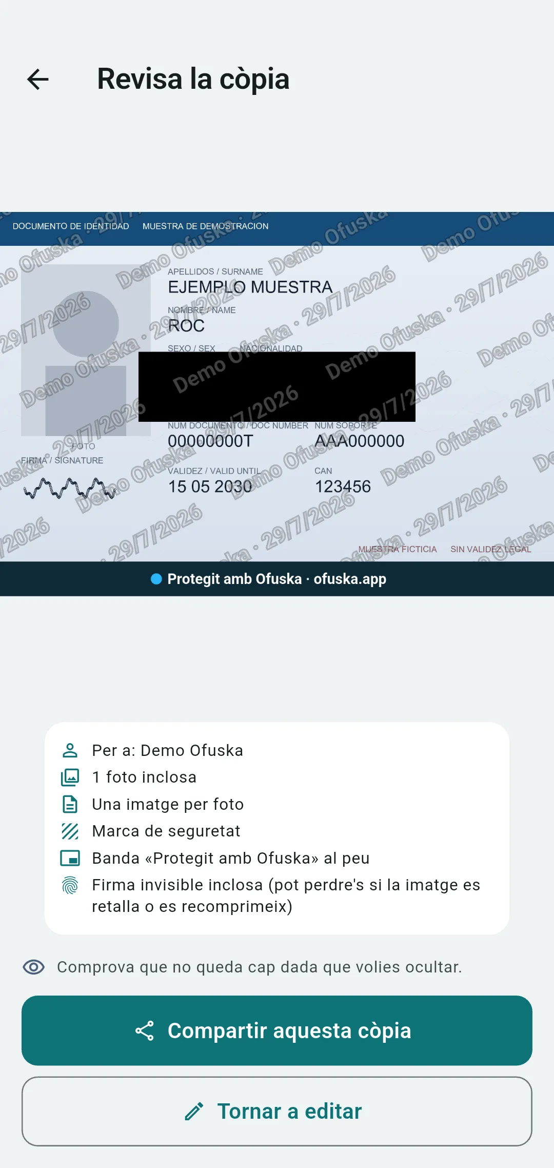 Còpia de DNI ofuscada per a un procés de selecció amb la marca de l'empresa